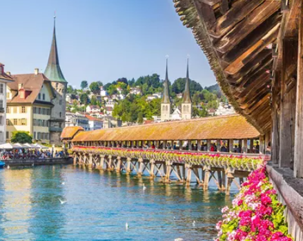 Explore the World with Trafalgar Tours: Your Ultimate Travel Companion in 2025