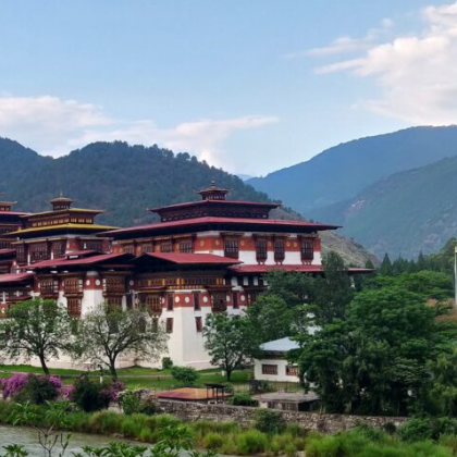 Discovering Bhutan: The Land of Happiness and Spiritual Serenity