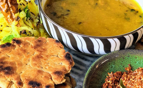 A Culinary Journey Through India: A Guide to Eating Like a Local