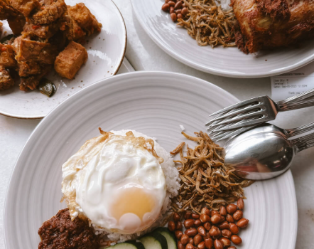 Must-Try Foods in Singapore: A Guide to the Best of Local Cuisine
