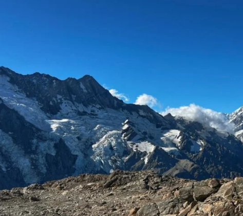 The Mueller Hut Adventure: A Challenging Hike in Aoraki