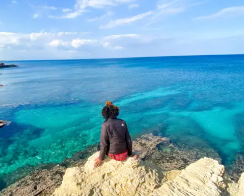 How to Stay Healthy While Traveling: Tips for Wellness on the Go
