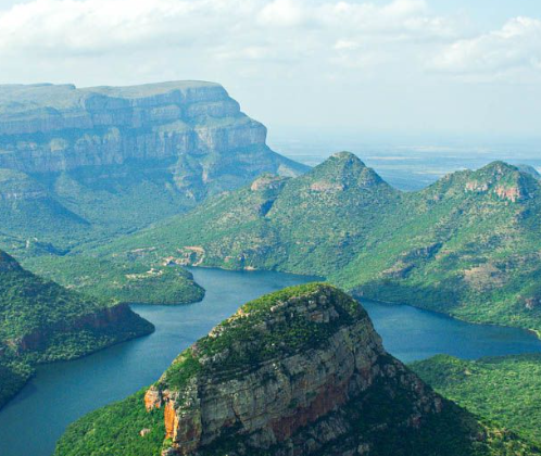 How to Explore the Drakensberg Mountains on a Budget