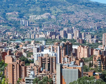 Your Ultimate Travel Guide to Medellin, Colombia